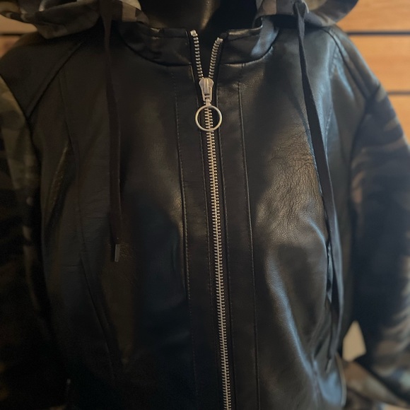 Jacket - Picture 6 of 8